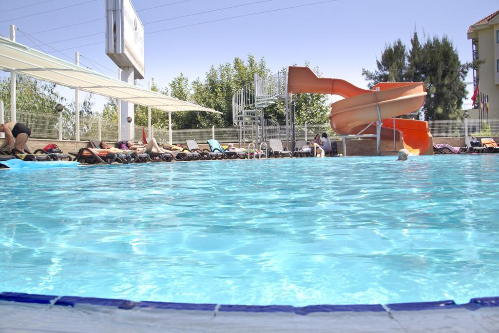 Holiday City Hotel (Adults Only) Side Exterior photo